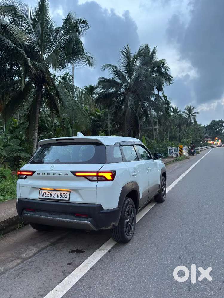 Maruti Suzuki Brezza  2024 First Owner