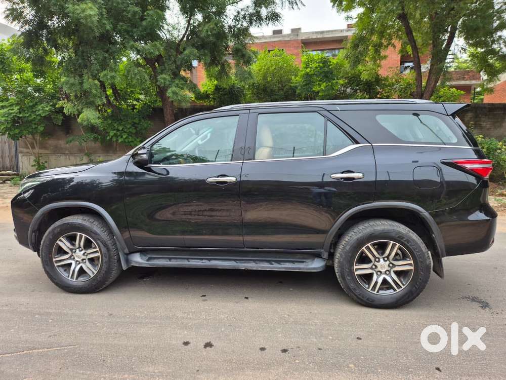Toyota Fortuner 4x2 At 2.8 Diesel, 2025, Diesel