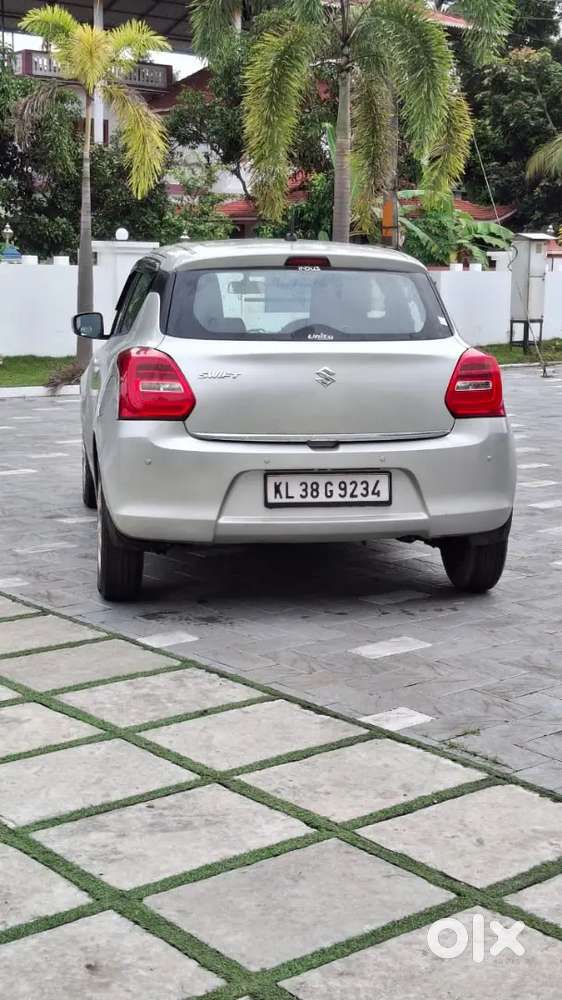 Maruti Suzuki Swift 2018 Petrol 32000 Km Driven
