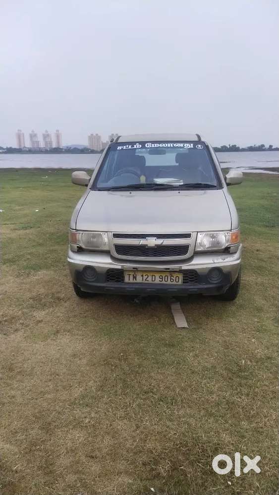 Chevrolet Tavera 2014 Diesel 200000 Km Driven
