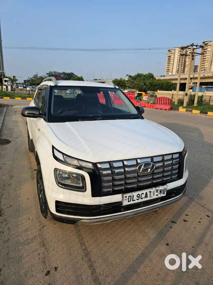 Hyundai Venue Petrol 2020