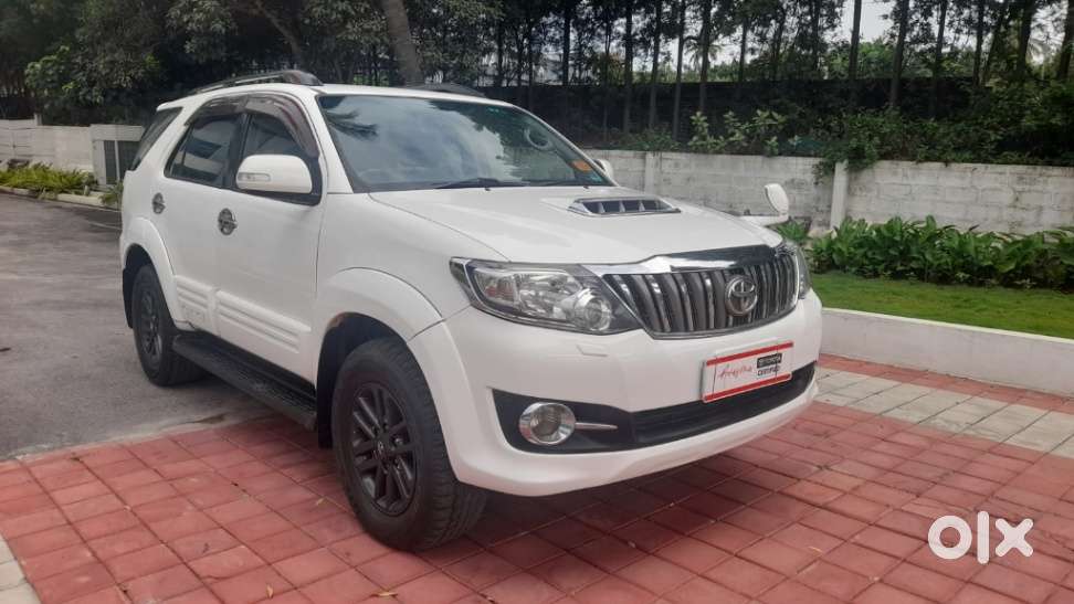 Toyota Fortuner 3.0 4x2 Automatic, 2016, Diesel