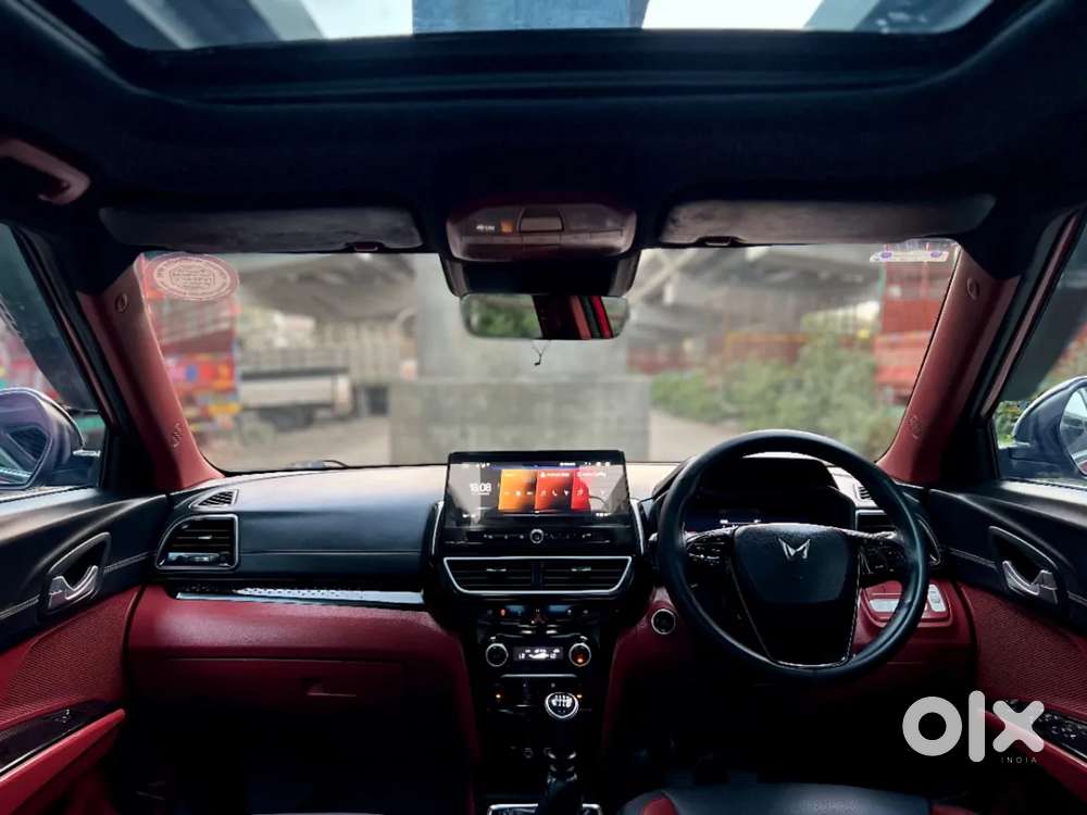Mahindra Xuv 3xo Ax7 Diesel Mt, 2025, Diesel