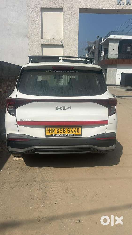 Kia Carens 2025 Diesel Well Maintained