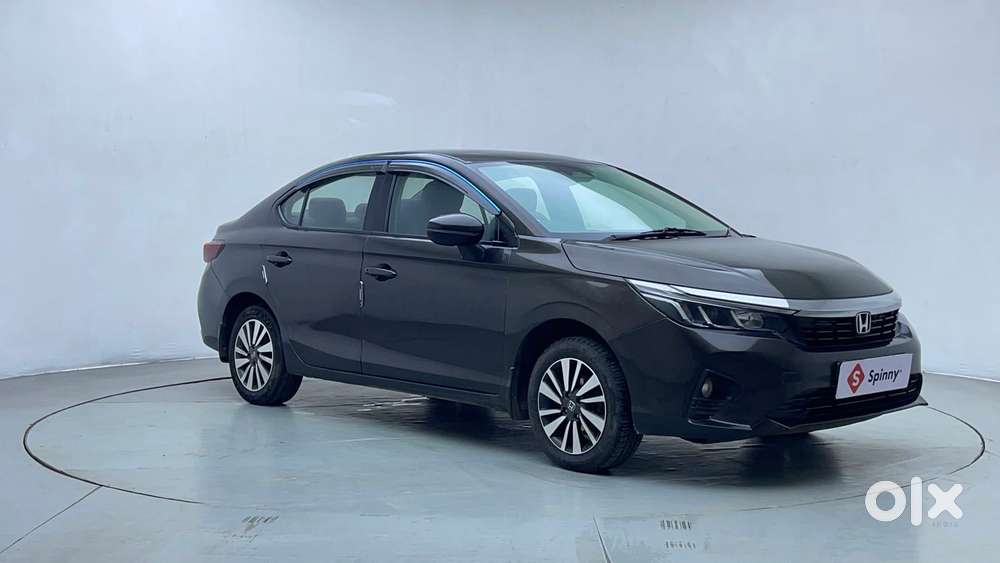 Honda City 1.5 V Mt, 2023, Cng & Hybrids