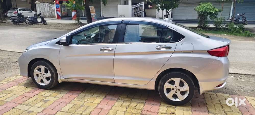 Honda City V Mt, 2015, Petrol