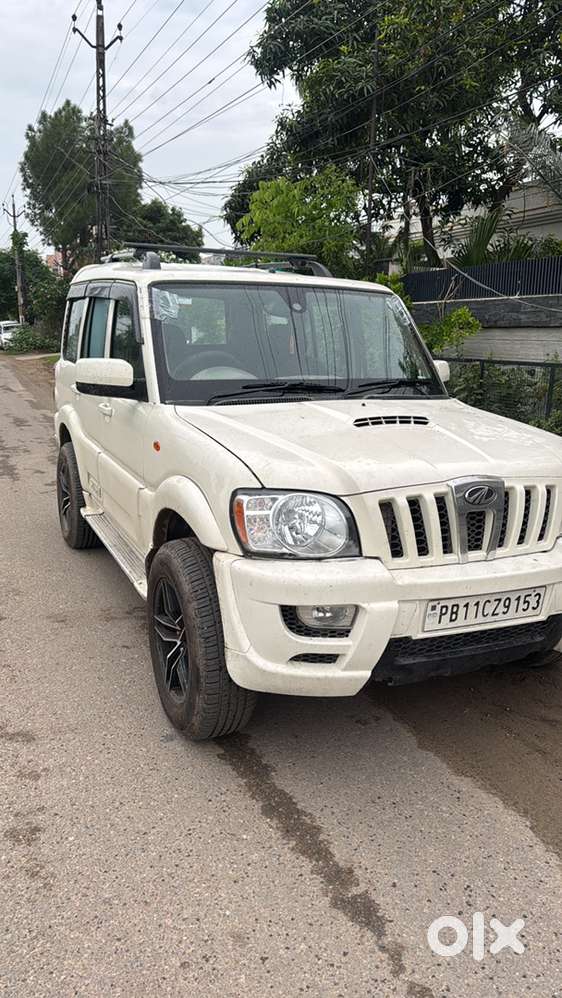 Mahindra Scorpio Diesel 2011 Year