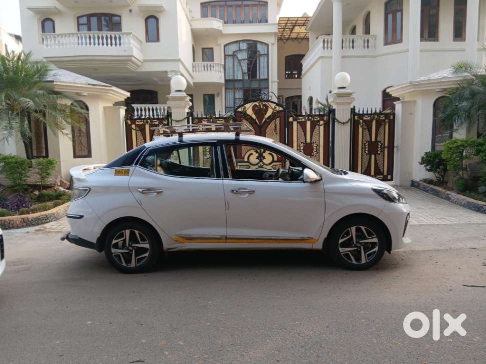 Hyundai Aura 1.2 Sx Cng, 2023, Petrol