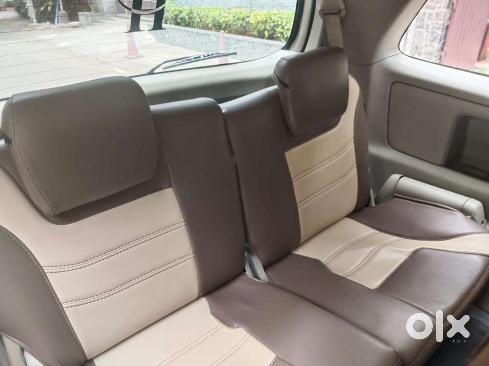 Toyota Innova 2.5 G (diesel) 8 Seater, 2014, Diesel