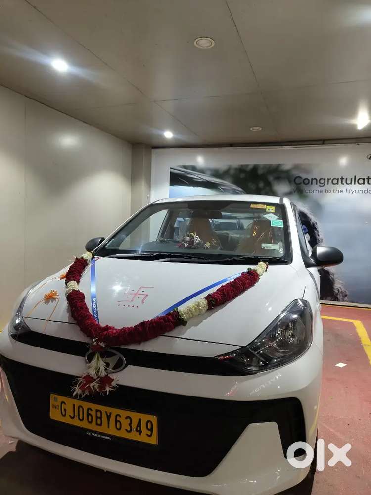 Hyundai Aura  Rent 12 Rs Km Call Me