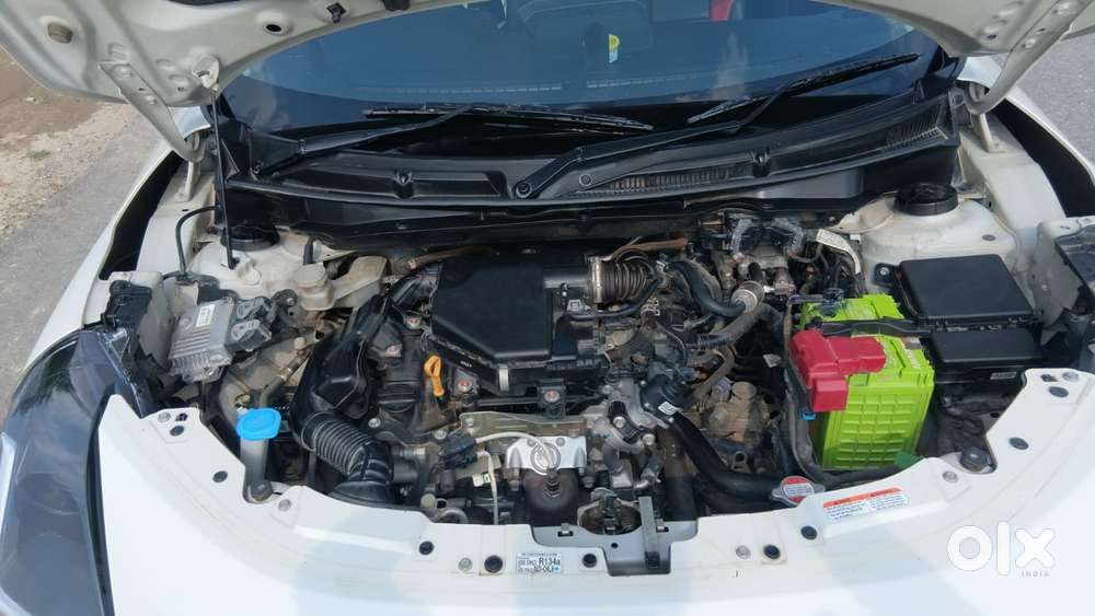 Maruti Suzuki Swift Vxi Optional, 2024, Petrol