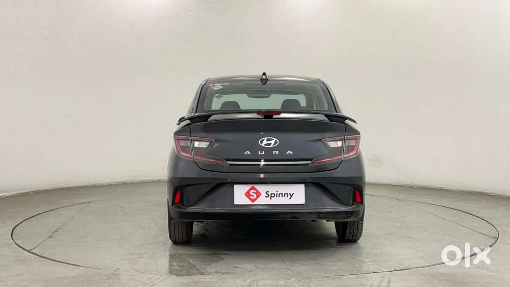 Hyundai Aura 1.2 Sx Cng, 2023, Cng & Hybrids