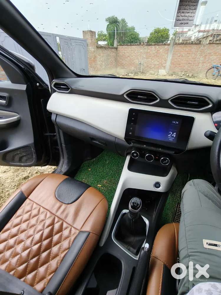Nissan Magnite 1.0 Xv Premium 2021