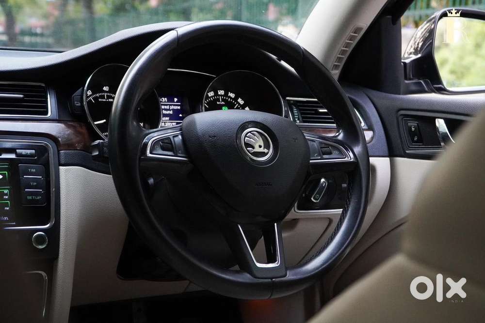 Skoda Superb 1.8 Elegance Tsi At, 2015, Petrol