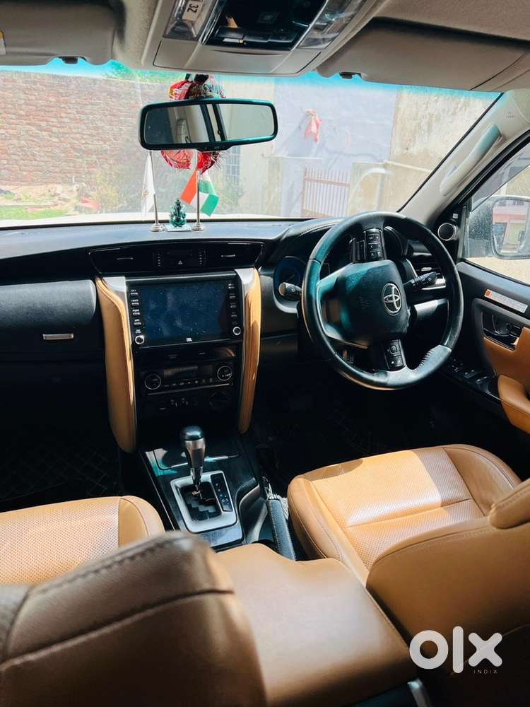 Toyota Fortuner 2022 Diesel Suv