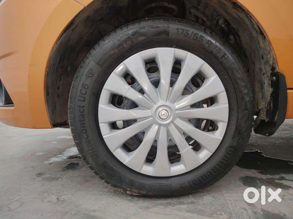 Tata Tiago 1.2 Revotron Xt, 2017, Petrol