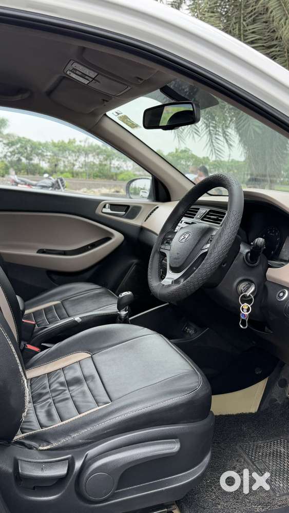 Hyundai I20 Sportz 1.2 Bs-iv, 2015, Cng & Hybrids