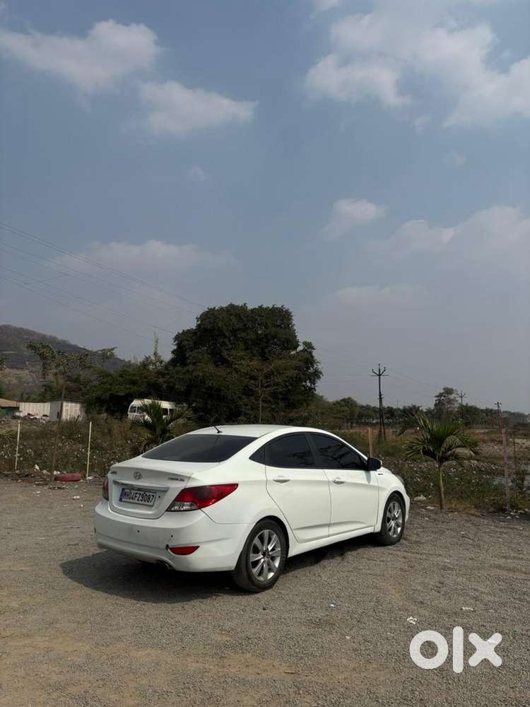 Hyundai Verna 2013