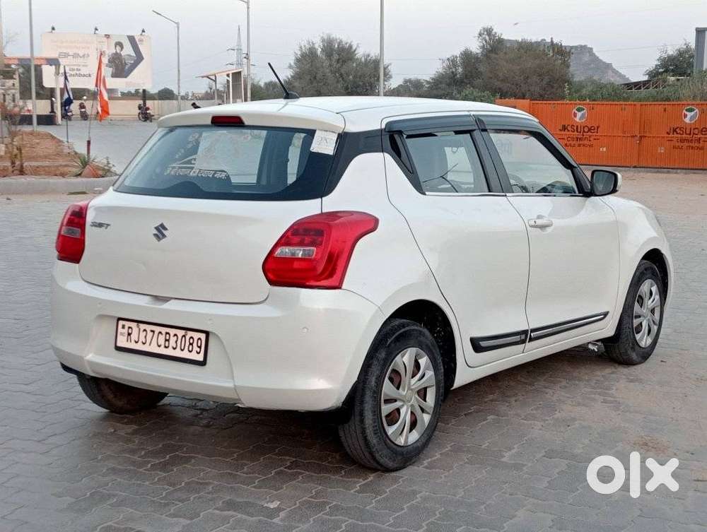 Maruti Suzuki Swift 1.2 Vxi (o), 2021, Petrol