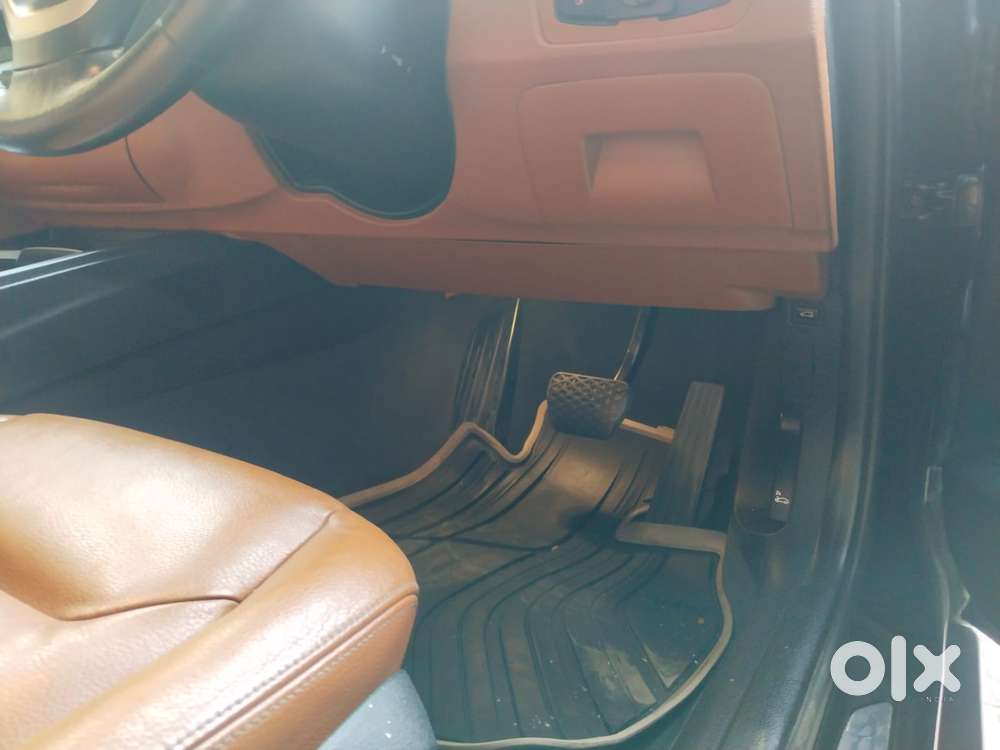 Bmw 3 Series 2.0 320i Luxury Line, 2017, Petrol