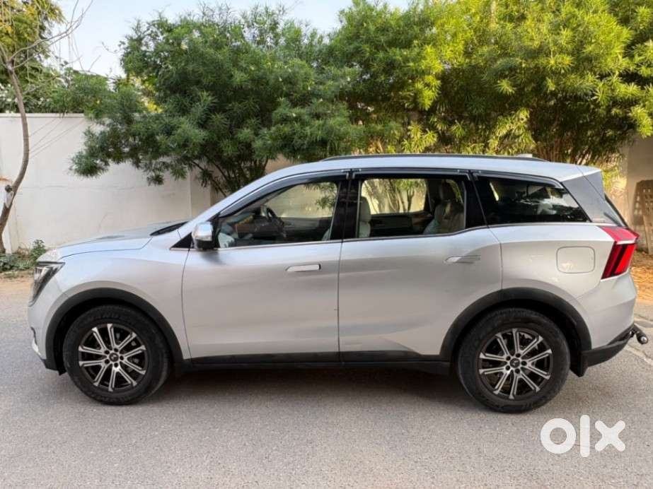 Mahindra Xuv700 2.2 Ax 7 Diesel Mt Luxury Pack Str, 2023, Diesel