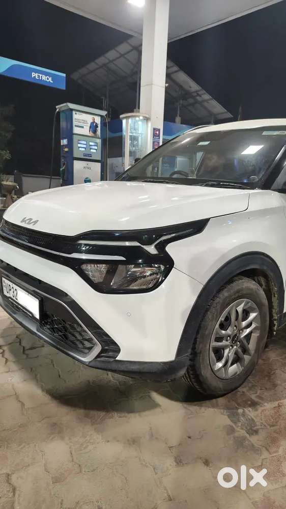Kia Carens 2022 Diesel Well Maintained