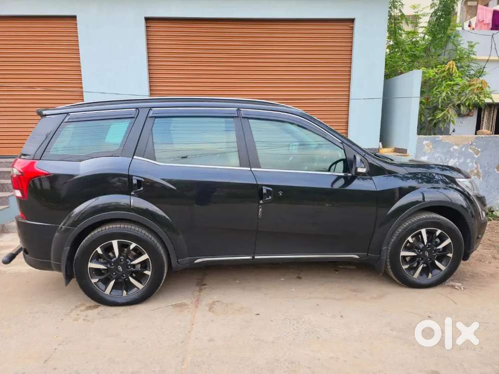 Mahindra Xuv500 W11 2021 Diesel Car