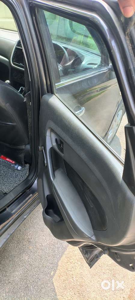 Maruti Suzuki Brezza Ldi, 2017, Diesel