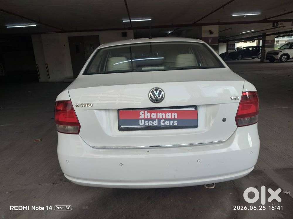Volkswagen Vento 1.2 Tsi Highline At, 2015, Petrol