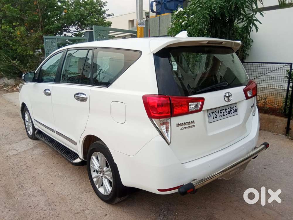 Toyota Innova Crysta 2.8z Automatic, 2017, Diesel