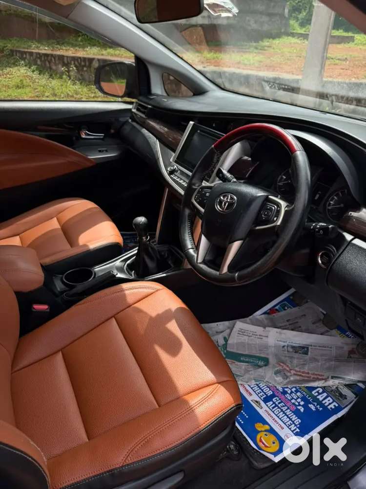Toyota Innova Crysta 2019 Diesel 180000 Km Driven