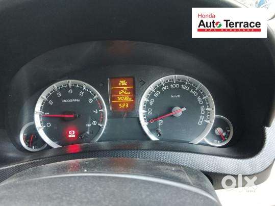 Maruti Suzuki Swift Dzire Lxi, 2014, Petrol