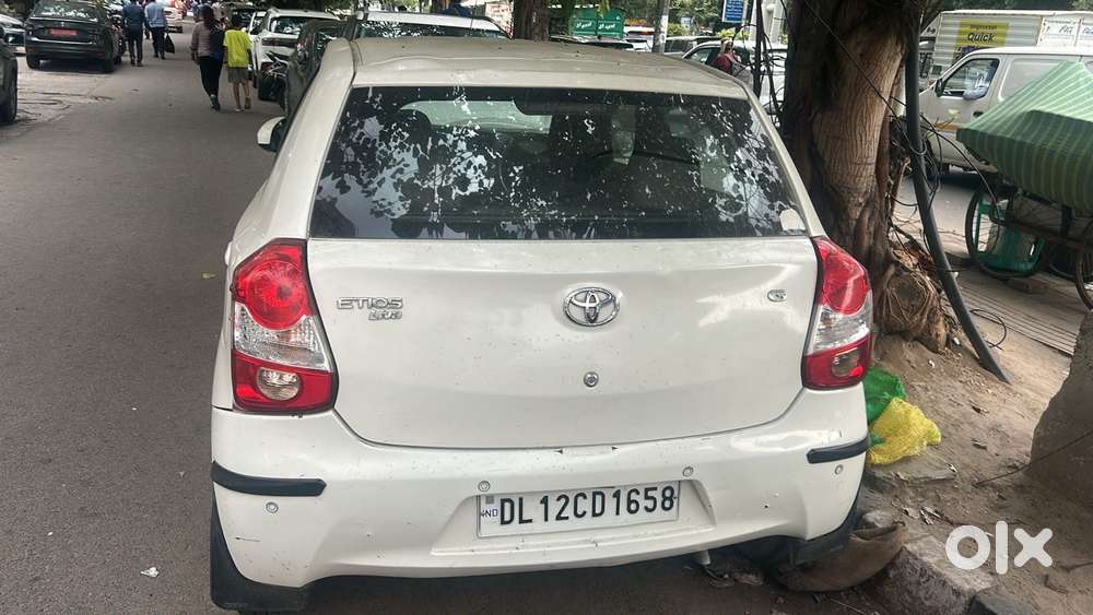 Toyota Etios Liva 2013-2014 G Xclusive Edition, 2013, Petrol