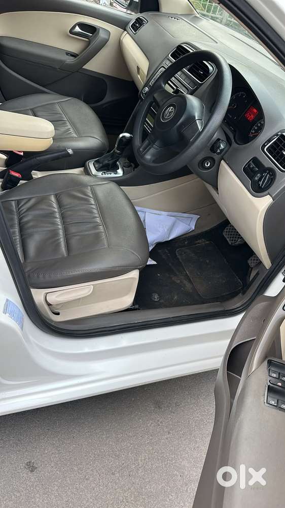 Volkswagen Vento, 2011, Petrol