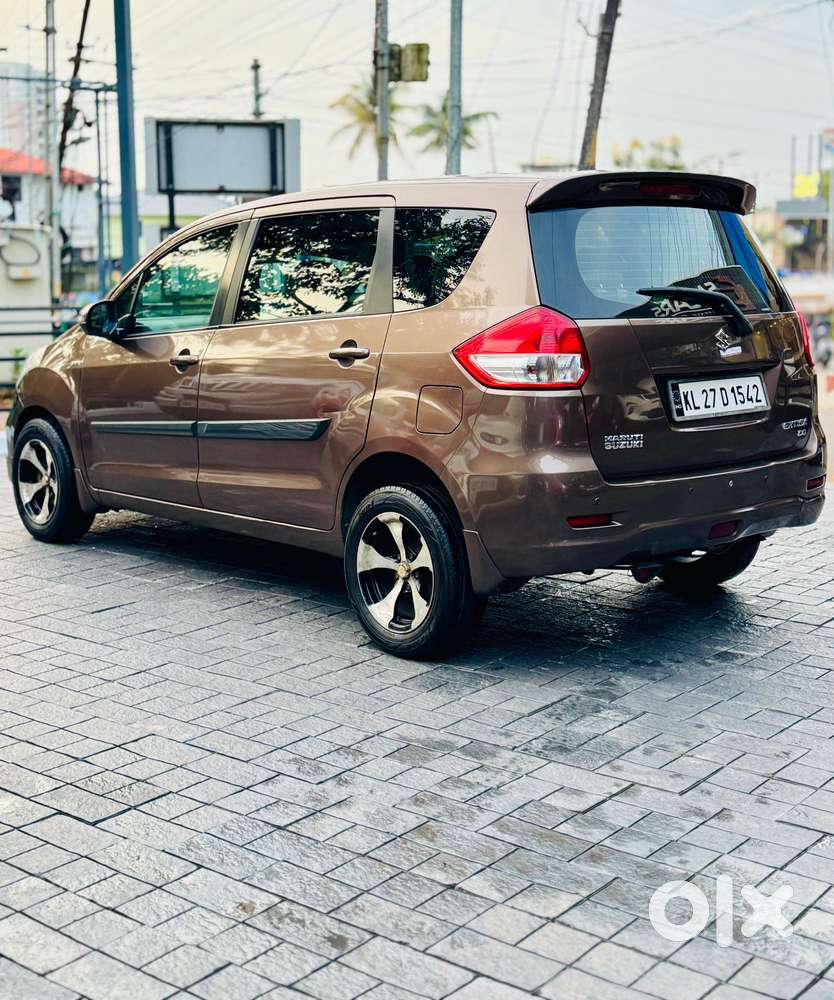 Maruti Suzuki Ertiga Zxi, 2013, Petrol
