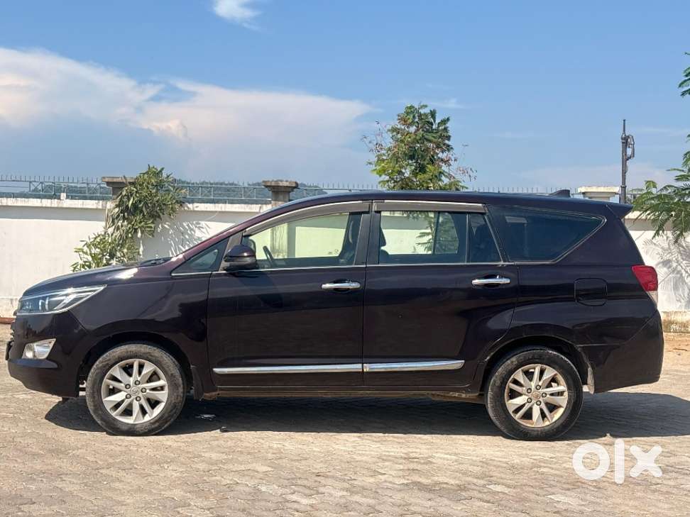 Toyota Innova Crysta 2.4 V, 2020, Diesel