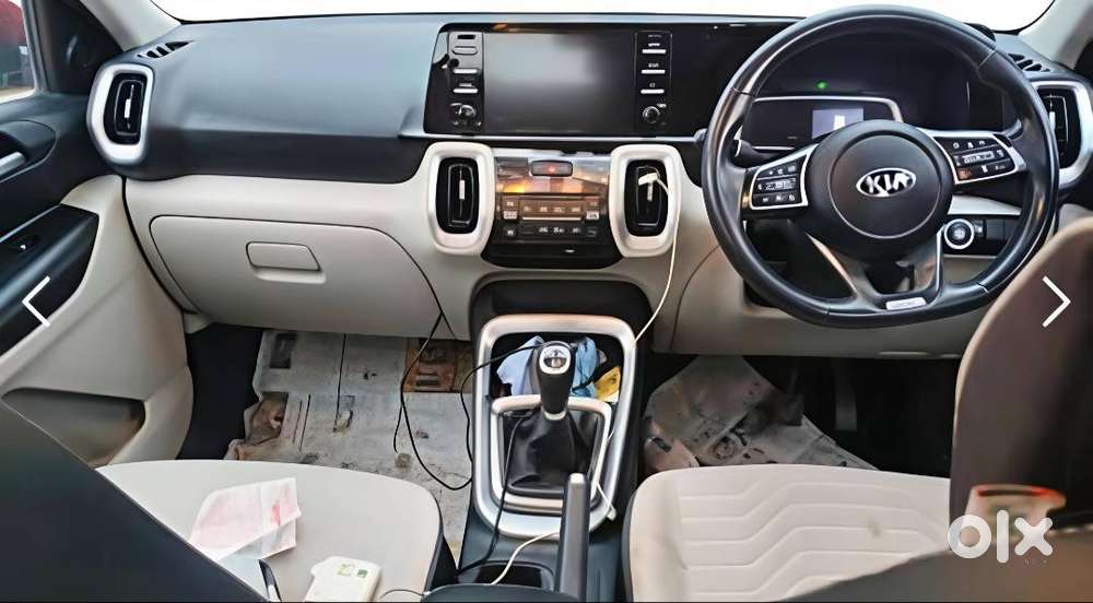 Company Serviced Kia Sonet For Immediate Sale