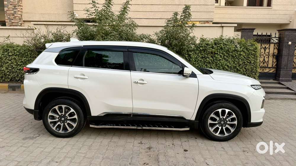 Maruti Suzuki Grand Vitara 1.5 Zeta Smart Hybrid At, 2023, Petrol