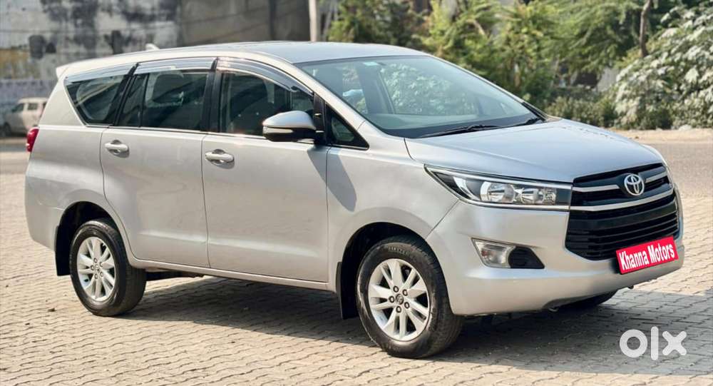 Toyota Innova Crysta 2.4 G Mt, 2017, Diesel
