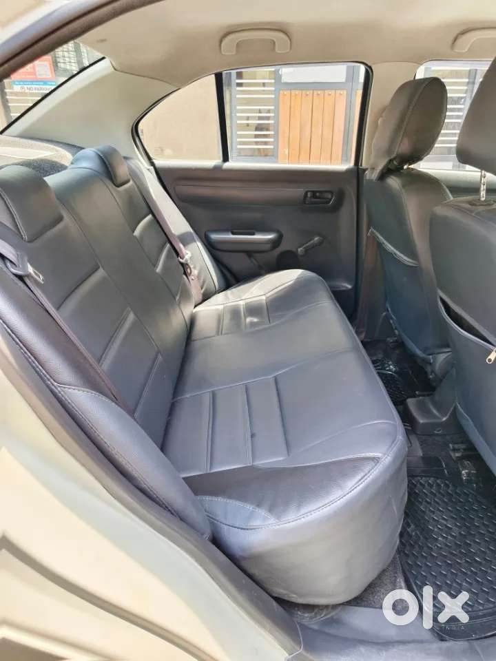 Maruti Suzuki Swift Dzire Ldi (o), 2012, Diesel