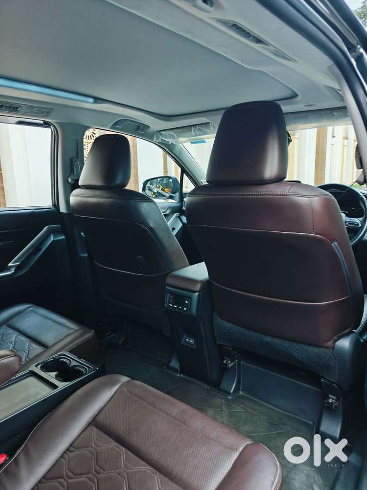 Toyota Innova Hycross 2.0 Zx (o) Hybrid 7 Str, 2024, Cng & Hybrids