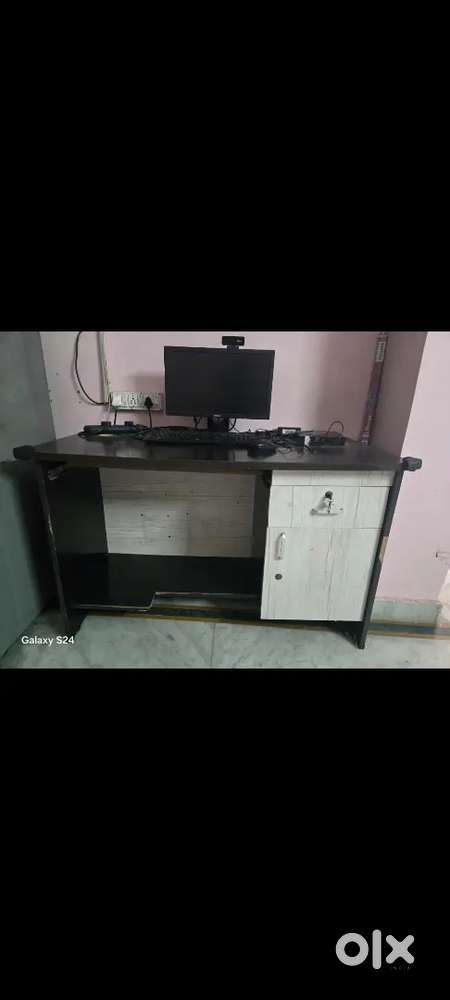 Table for Studying or desktop setup