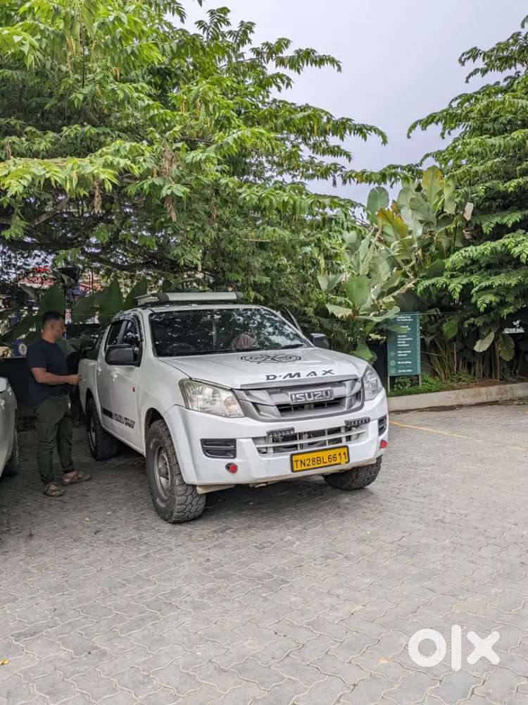 Isuzu D-max V-cross 2017