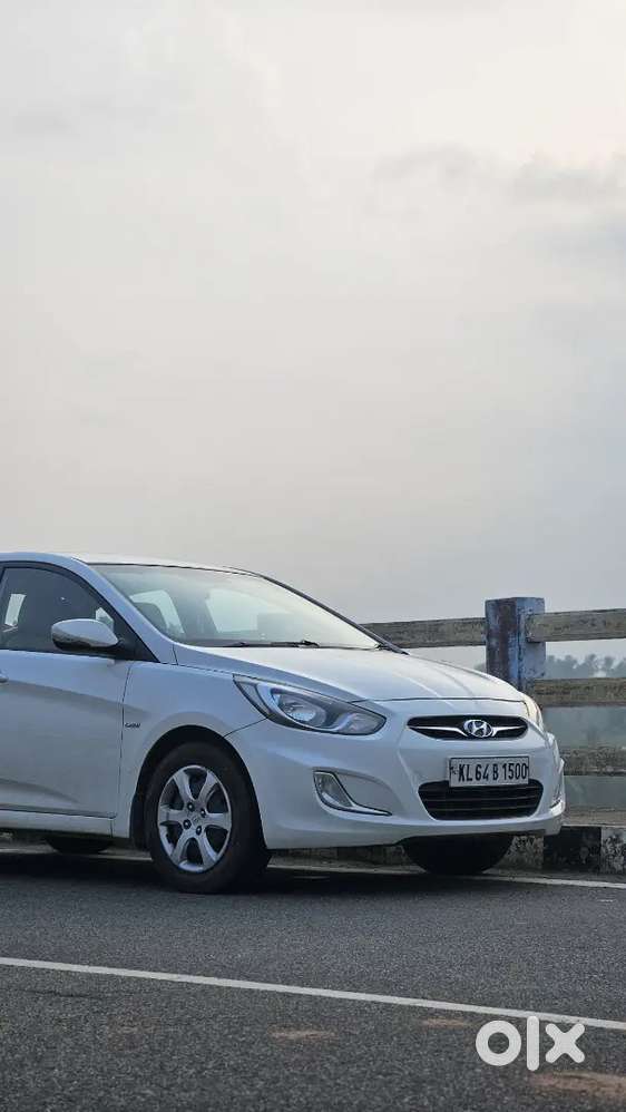 Hyundai Fluidic Verna 2013 Diesel 105000 Km Driven
