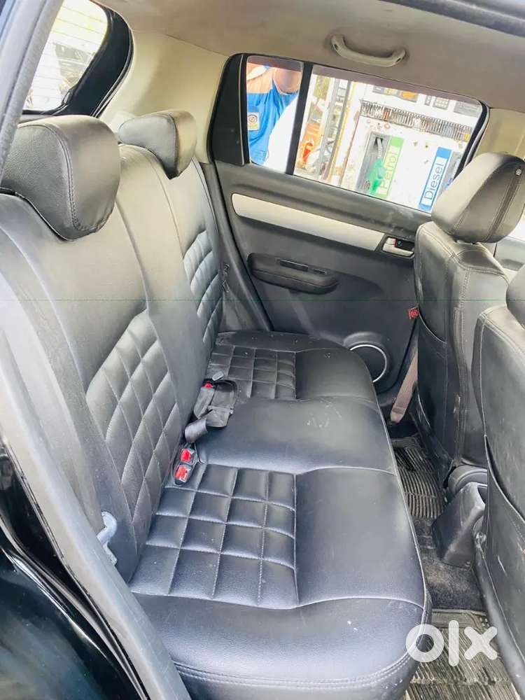 Maruti Suzuki Swift Zxi 2010