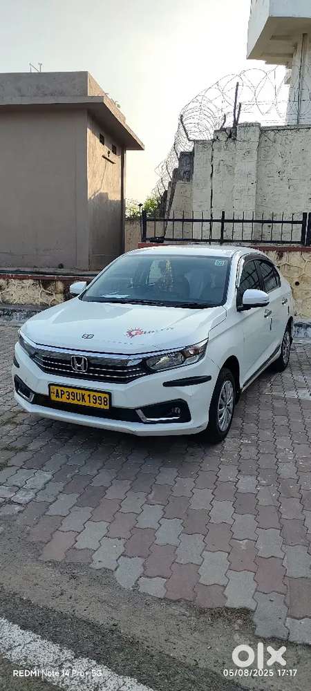 Honda Amaze 2022 Petrol 60000 Km Driven