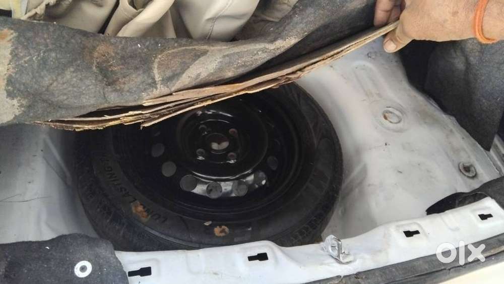 Maruti Suzuki Swift Dzire