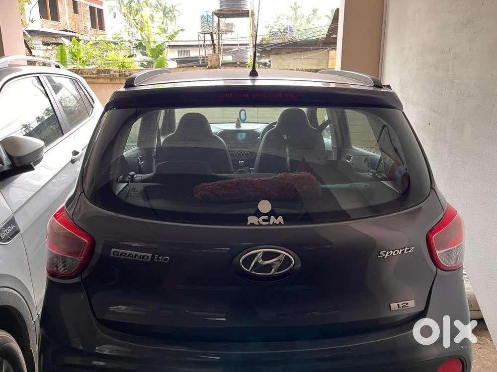 Hyundai Grand I10 2017 Petrol 37000 Km Driven