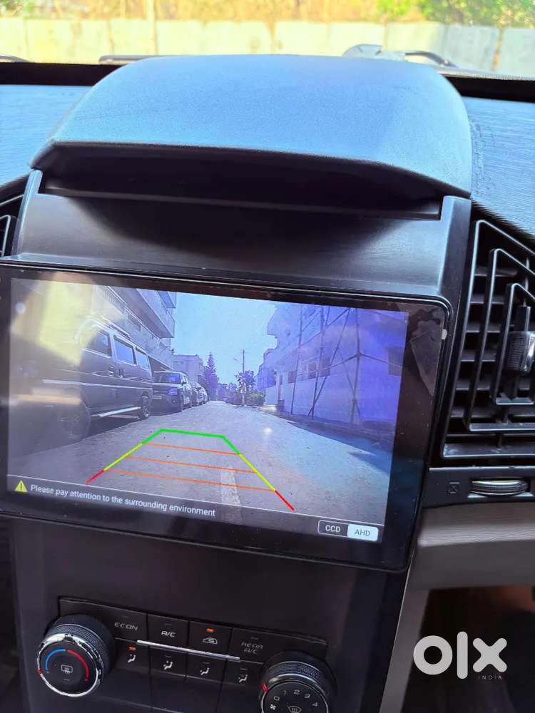 Mahindra Xuv500 2016 Diesel 137718 Km Driven