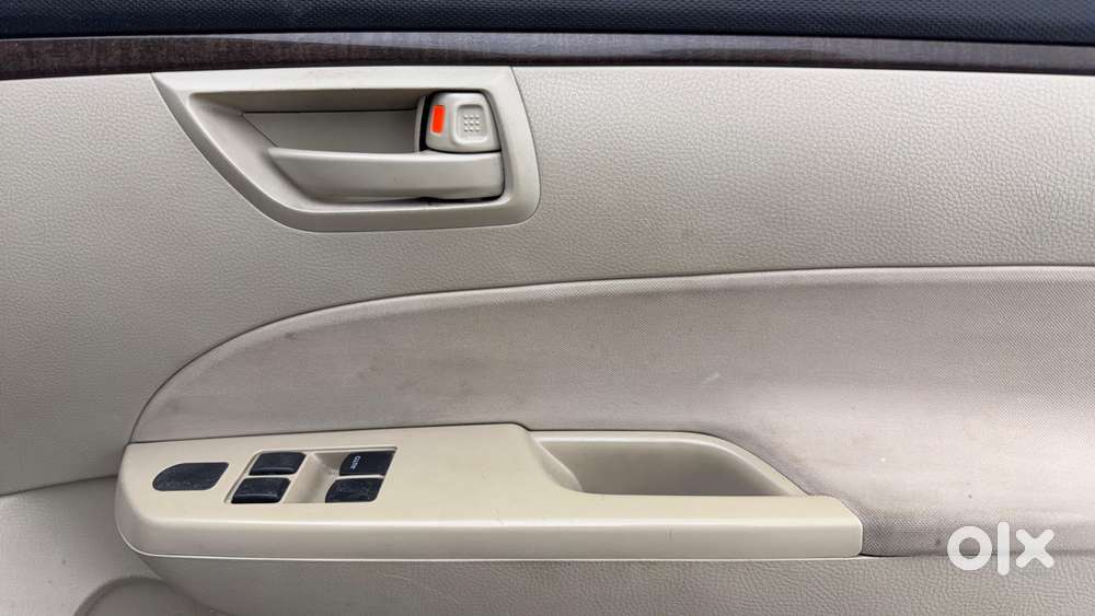 Maruti Suzuki Swift Dzire 1.2 Lxi (o), 2016, Petrol